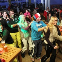 How will the ski biz survive the mass-exodus of white people when all its marketing is pandering…to white people?