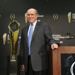 East Coast blasé: How the College Football Playoff selection committee’s early bedtime has resulted in ZERO West Coast representation